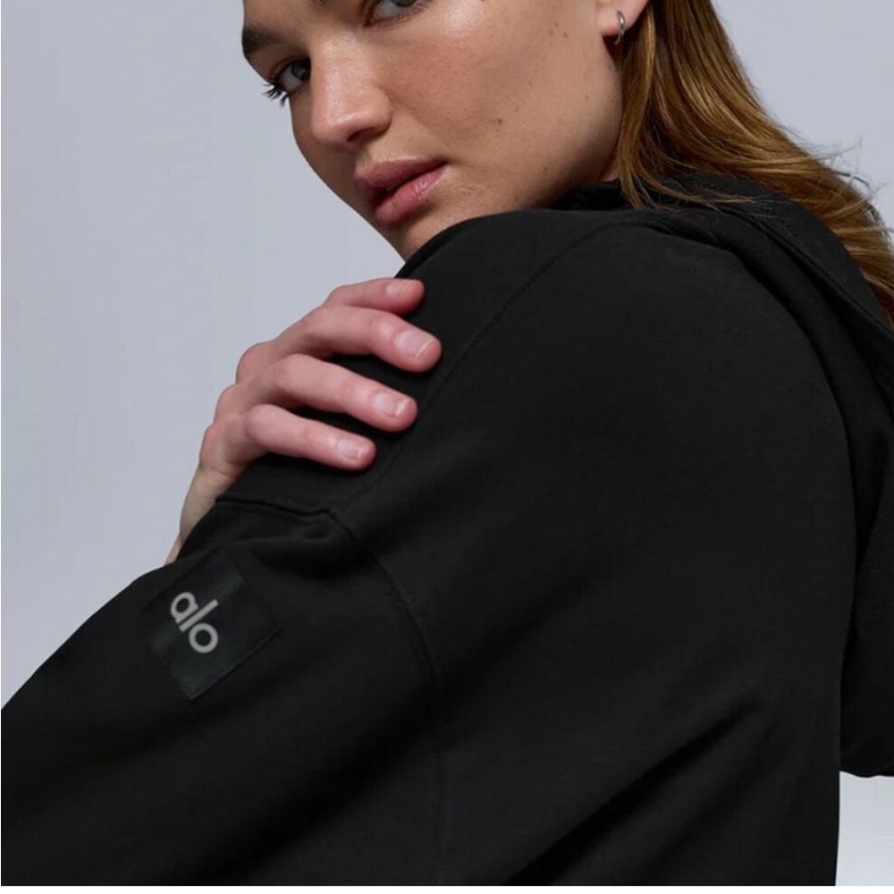 alo Black Pullover Hoodie